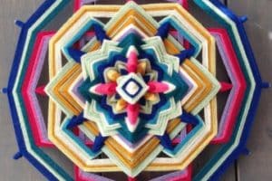 como hacer mandalas tejidos al crochet para decoraciones