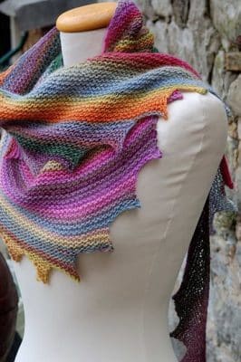 bufandas tejidas con gancho de colores