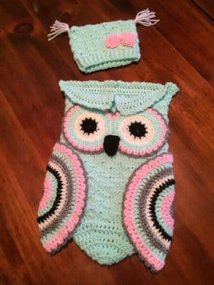 saquito de bebe a crochet buho