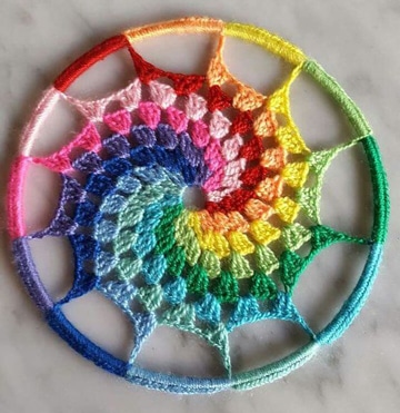 cosas tejidas a crochet de colores