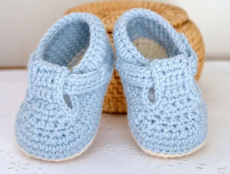 pantuflas a crochet para niños color azul