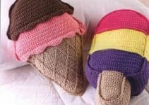 conceptos modernos y alegres de cojines a crochet para niños