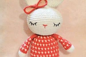 conejo tejido a crochet para niños