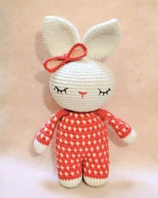 conejo tejido a crochet para niños