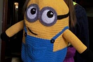 mochilas tejidas a crochet para niños personajes