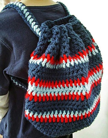 mochilas tejidas a crochet para niños varones