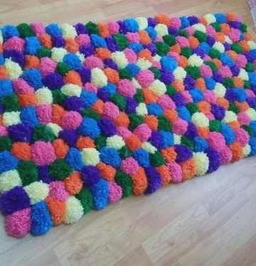 alfombras de pompones infantiles para niños