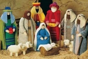 las figuras navideñas tejidas a crochet para cada espacio