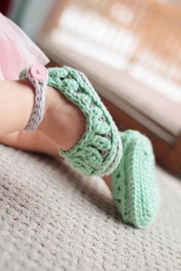 manualidades en crochet para vender zapatitos de be