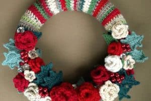 coronas navideñas a crochet para adorno