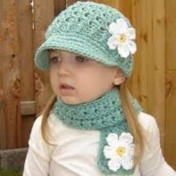 gorros y bufandas tejidas para niñas