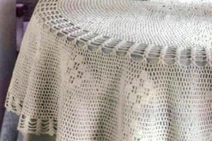 manteles tejidos a crochet para distintos tipos de mesas