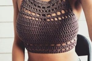 5 pasos de como hacer un crop top a crochet facilmente
