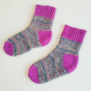 imagaenes de calcetines de lana para niños