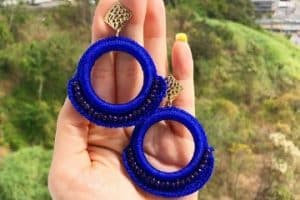 geniales diseños de aretes tejidos a crochet 3 tamaños