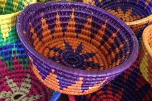 canastas artesanales mexicanas coloridas
