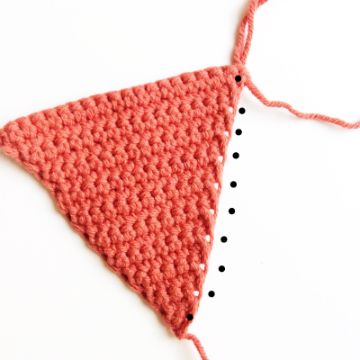 triangulos tejidos en crochet tamaños