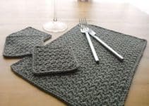 individuales rectangulares tejidos a crochet con 4 puntos