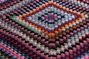 tejidos de colchas a crochet coloridas