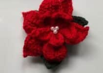 sencillas flores de navidad a crochet con lana del numero 4