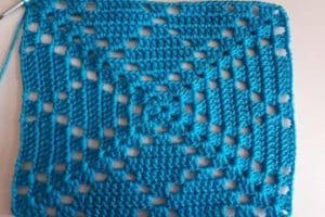 cuadros tejidos a crochet para mantel sencillos