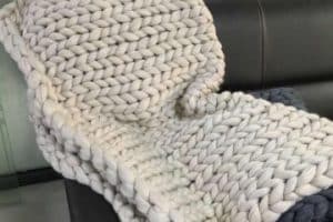 mantas de lana tejidas a crochet con punto 1/2 extendido