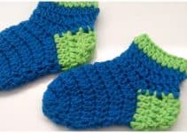 geniales medias tejidas a crochet para niñas de 2 años