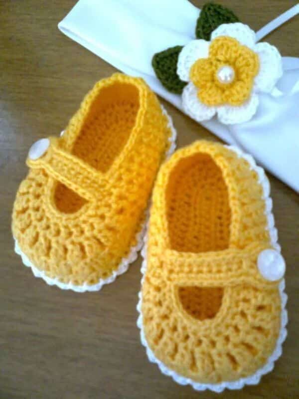 zapatos tejidos a crochet para bebe