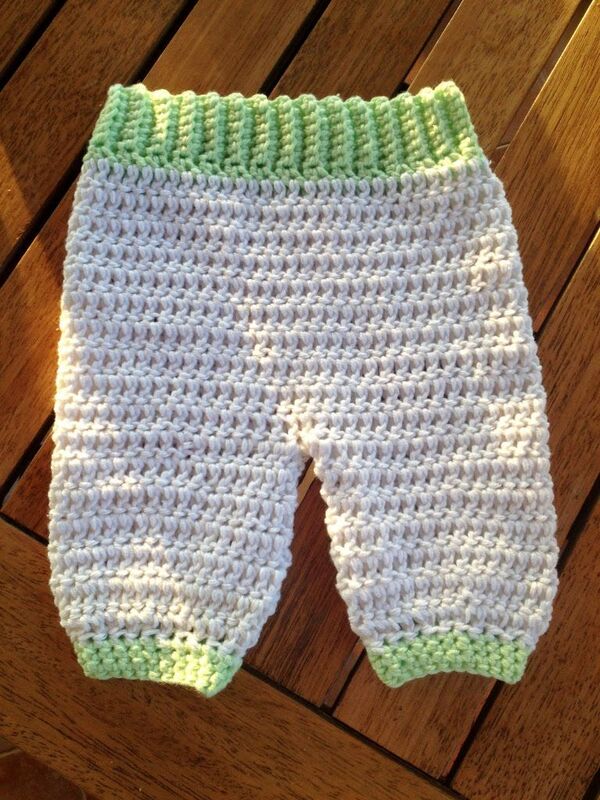 pantalones de bebe tejidos