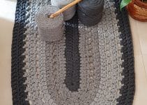 alfombra ovalada de trapillo a crochet de 50 cm