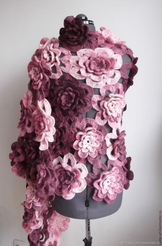 chalina a crochet con flores