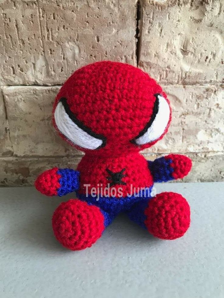 hombre araña tejido a crochet