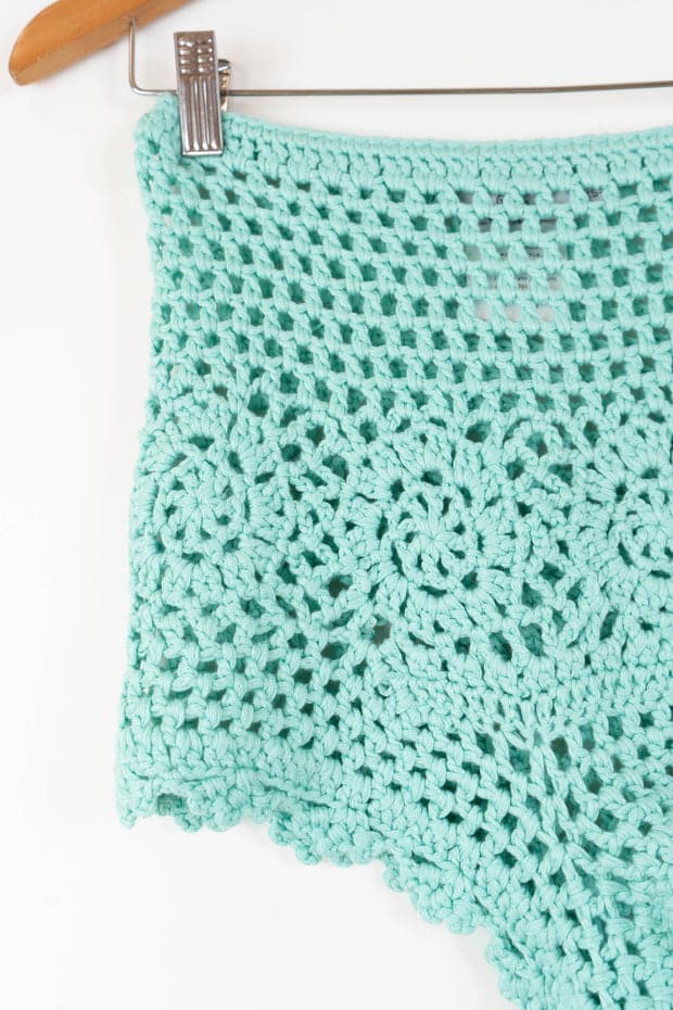 short tejido al crochet