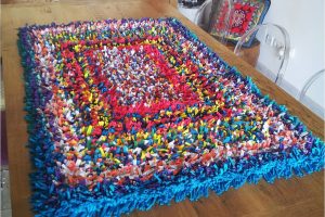 alfombra de trapillo de nudos en 1 color