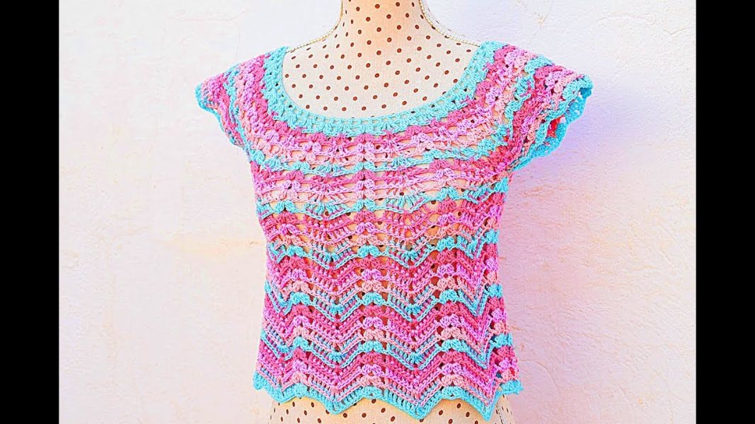 blusas tejidas a crochet cortas coloridas